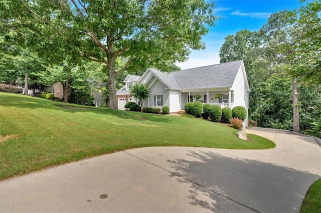 17 Sassafras Trl NE, Cartersville, GA 30121 - view of front facade featuring a front yard and concrete driveway