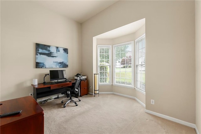 1995 Settindown Dr, Roswell, GA 30075 - office space with light colored carpet