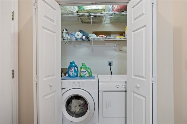 3734 Villa Springs Cir, Powder Springs, GA 30127 - washroom featuring separate washer and dryer