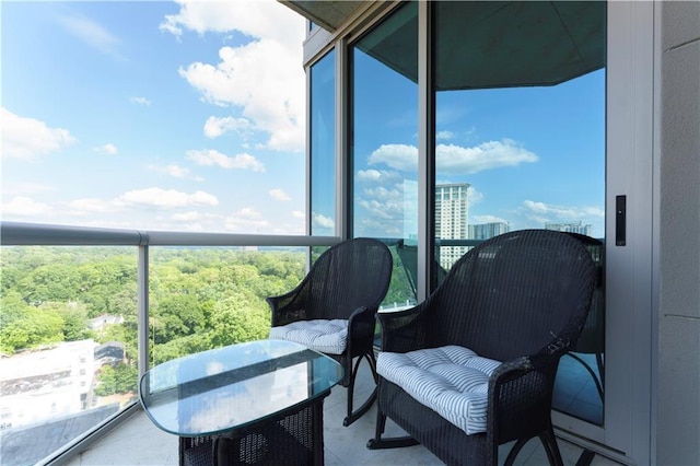 2795 Peachtree Rd NE Unit 1009, Atlanta, GA 30305 - view of balcony