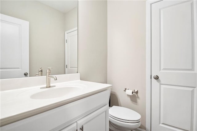 3313 Park Pointe Cir, Scottdale, GA 30079 - bathroom featuring vanity and toilet