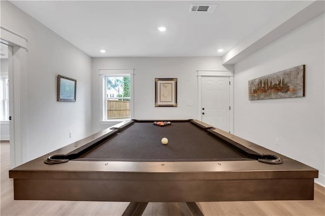 recreation room featuring wood finished floors, billiards, visible vents, and recessed lighting