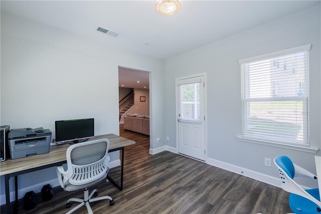 5440 Wheeler Ridge Rd, Auburn, GA 30011 - home office with dark wood-type flooring and baseboards