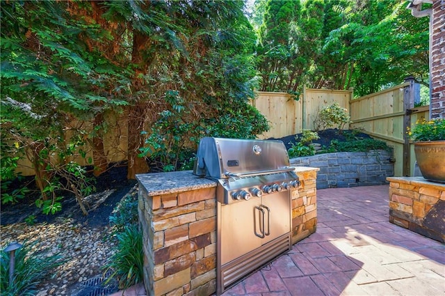 1255 Beech Haven Rd NE, Atlanta, GA 30324 - view of patio / terrace