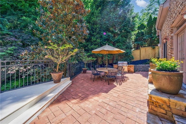 1255 Beech Haven Rd NE, Atlanta, GA 30324 - view of patio / terrace featuring outdoor dining space