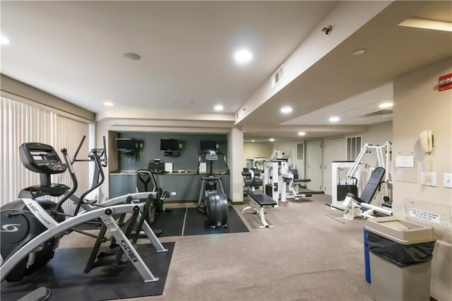 gym with recessed lighting, visible vents, and baseboards