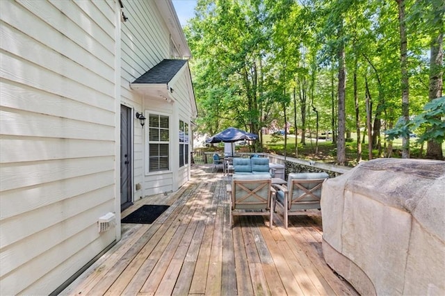 858 Red Rock Ct, Suwanee, GA 30024 - deck with outdoor lounge area