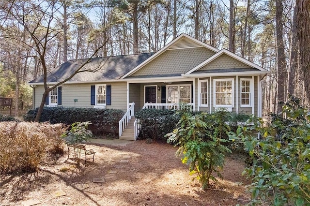 6165 Picketts Rdg NW, Acworth, GA 30101 - view of front facade with a porch