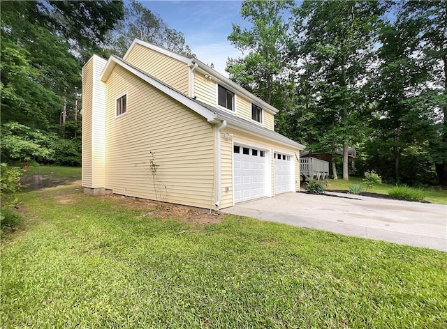2140 Fern Valley Dr SW, Atlanta, GA 30331 - view of side of property featuring a garage and a yard