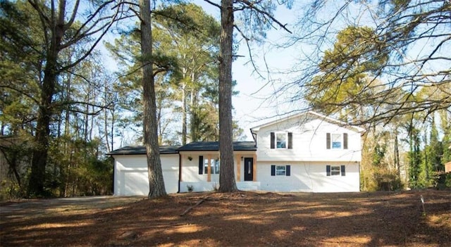 view of front of house with a garage