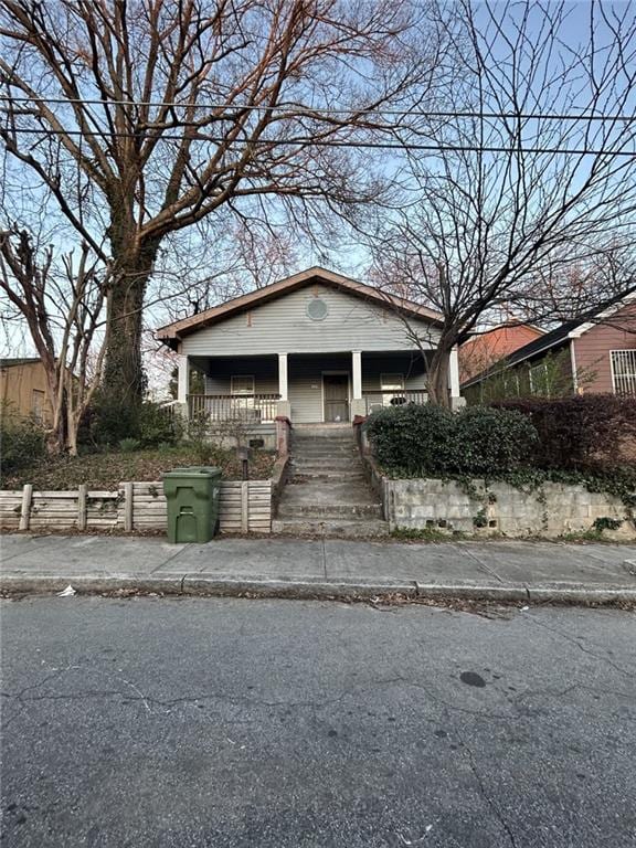 bungalow-style house with covered porch