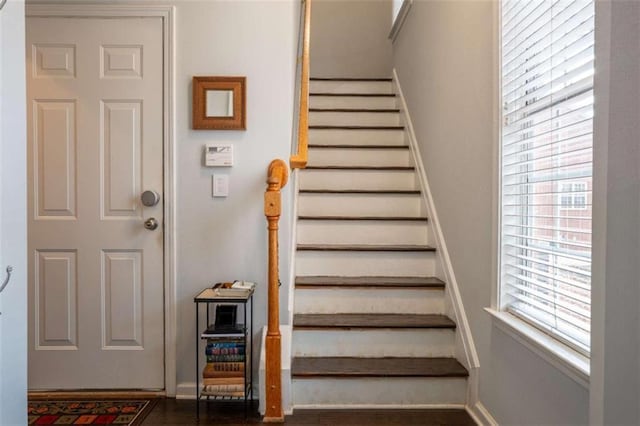 401 Iona Abbey Ct Unit 6, Smyrna, GA 30082 - staircase with wood finished floors