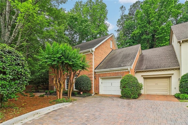 view of front of house featuring a garage