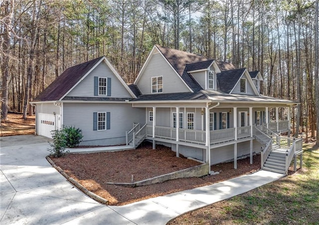 view of front facade with covered porch