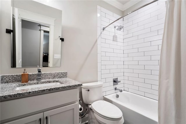 full bathroom with shower / bath combination with curtain, vanity, toilet, and ornamental molding