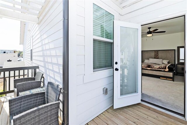 1433 Halpern Ln, Kennesaw, GA 30144 - doorway to property featuring a balcony