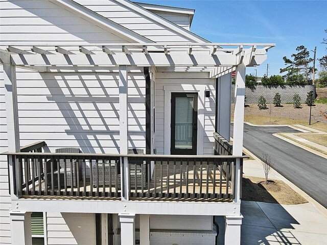 1433 Halpern Ln, Kennesaw, GA 30144 - deck with a pergola