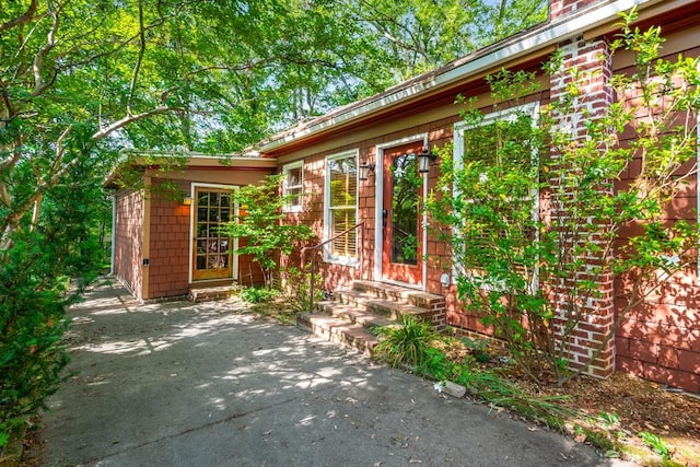 view of entrance to property