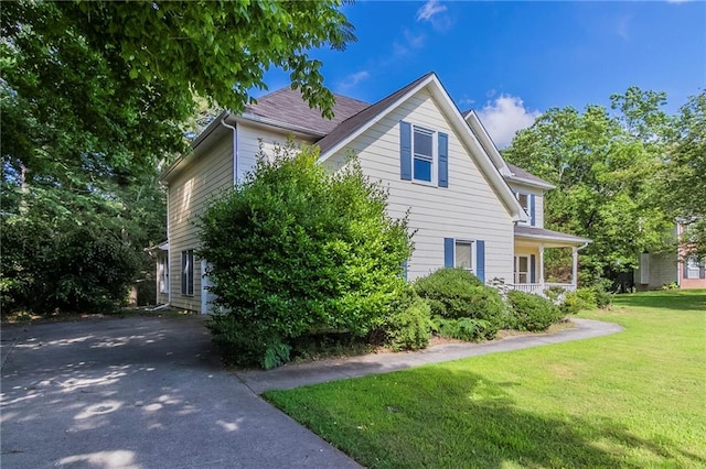 1615 Burnt Oak Way, Dacula, GA 30019 - view of property exterior featuring a yard and driveway