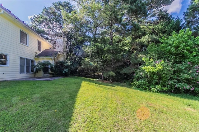 1615 Burnt Oak Way, Dacula, GA 30019 - view of grassy yard with a patio area