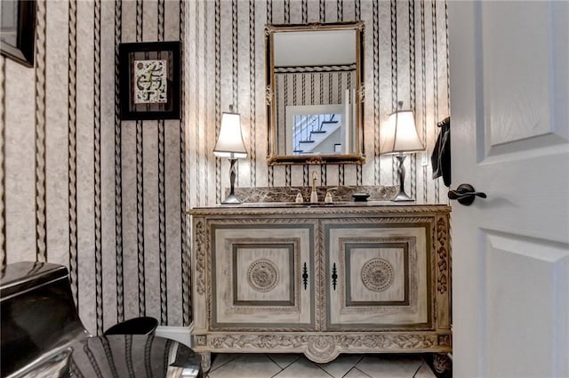 office area featuring ceiling fan, dark wood-type flooring, and ornamental molding