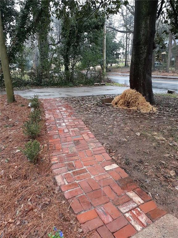 1192 Eastridge Rd SW, Atlanta, GA 30311 - view of yard