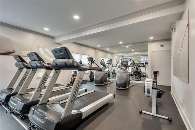 exercise room with recessed lighting, baseboards, and crown molding