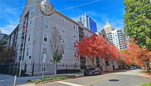 1074 Peachtree Walk NE Unit B 216, Atlanta, GA 30309 - view of property with fence