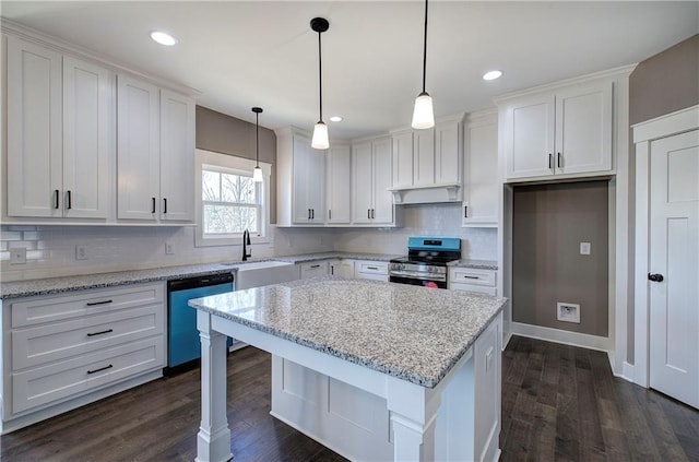 kitchen with dark wood-style floors, stainless steel range with electric cooktop, dishwashing machine, and white cabinetry