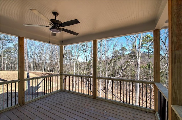 deck with a ceiling fan