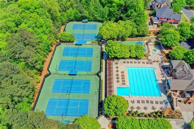 870 Longstone Lndg, Alpharetta, GA 30022 - bird's eye view of a pool area
