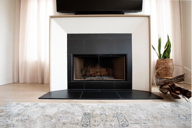6 Huntington Pl, Dahlonega, GA 30533 - detailed view of a tiled fireplace and wood finished floors