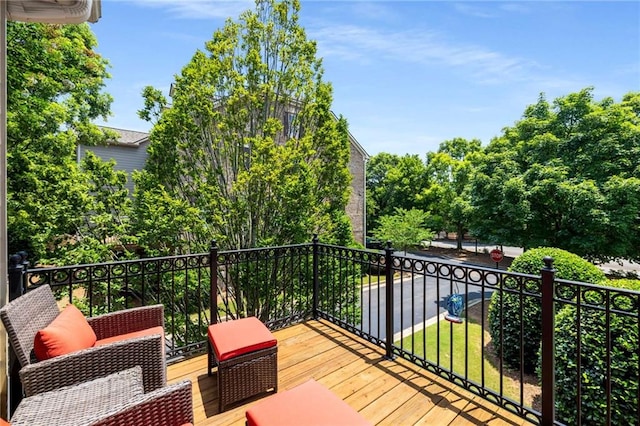 11271 Calypso Dr, Alpharetta, GA 30009 - view of deck