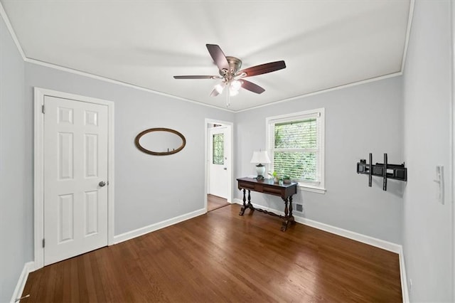 2100 Shady Ln, Tucker, GA 30084 - unfurnished room featuring wood finished floors, ornamental molding, a ceiling fan, and baseboards