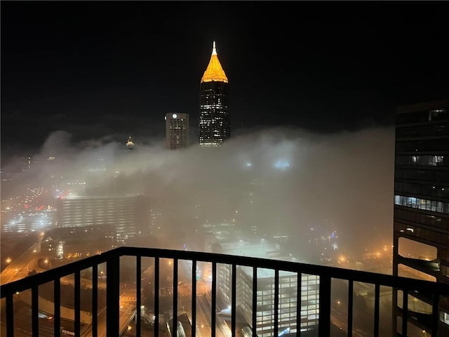 400 W Peachtree St NW Unit 3216, Atlanta, GA 30308 - exterior view of a view of city lights