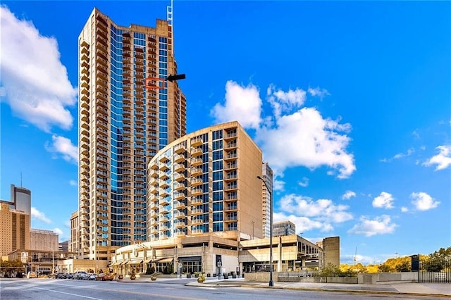 400 W Peachtree St NW Unit 3216, Atlanta, GA 30308 - view of property