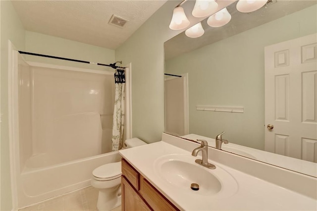 full bathroom featuring toilet, tile patterned floors, shower / bath combination with curtain, and vanity