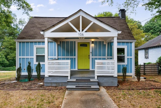 bungalow featuring covered porch