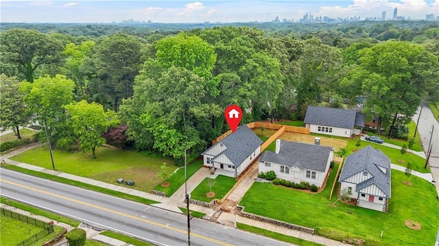 623 Hamilton E Holmes Dr NW, Atlanta, GA 30318 - aerial view of property and surrounding area with a forest
