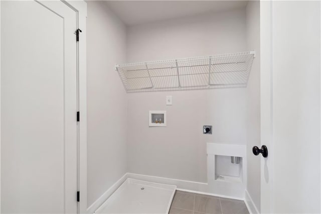 4002 Adler Cir, Buford, GA 30519 - washroom featuring hookup for a washing machine, baseboards, electric dryer hookup, and laundry area