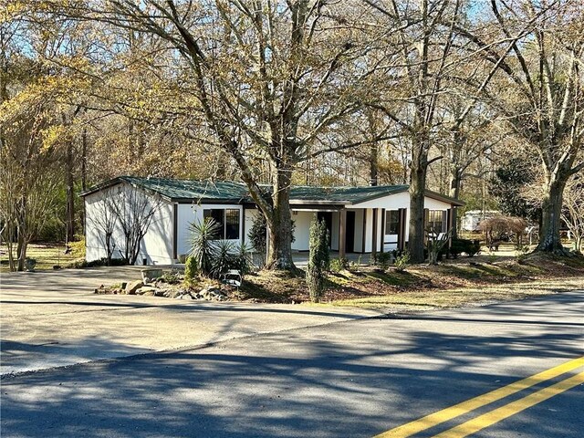 view of manufactured / mobile home