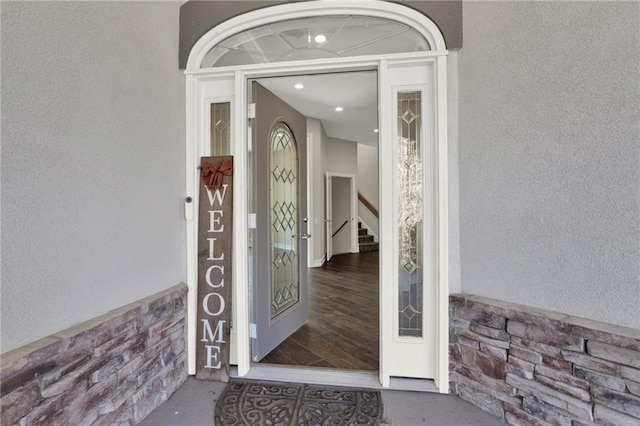 2150 Fincher Rd, Canton, GA 30114 - property entrance featuring stucco siding