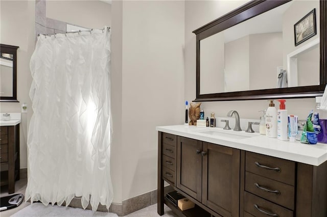 2150 Fincher Rd, Canton, GA 30114 - full bath with curtained shower, vanity, and baseboards