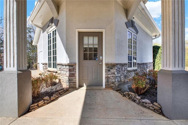 2150 Fincher Rd, Canton, GA 30114 - doorway to property with stucco siding and stone siding