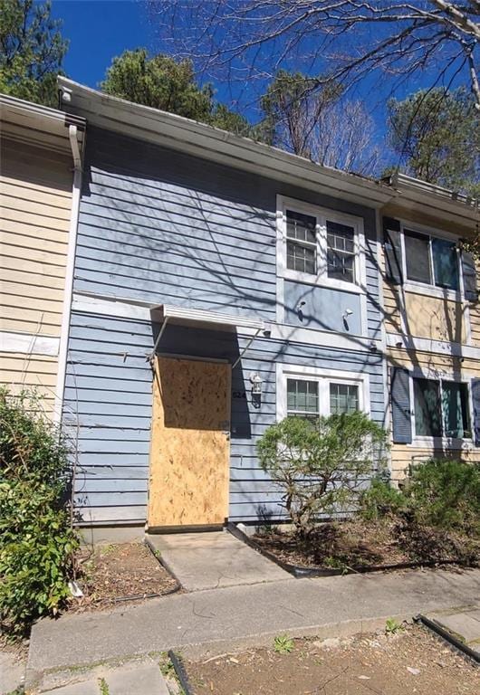 view of townhome / multi-family property