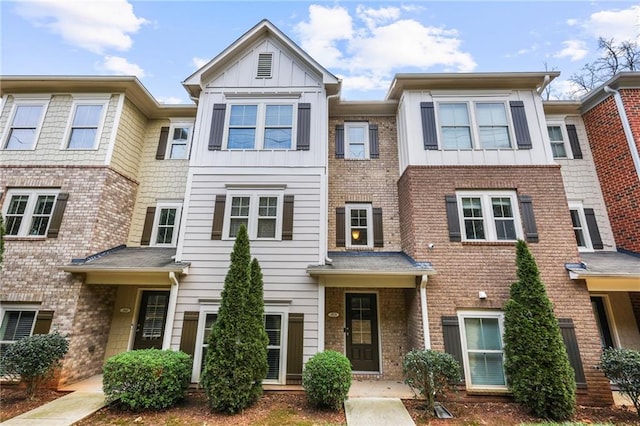 view of townhome / multi-family property