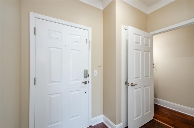 1965 Nocturne Dr Unit 1306A, Alpharetta, GA 30009 - foyer featuring baseboards and dark wood-style flooring