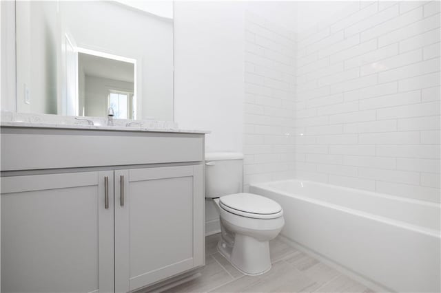 352 Olmstead Way Unit 28, Alpharetta, GA 30022 - bathroom with vanity and shower / bath combination