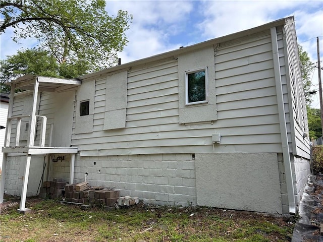 view of side of property