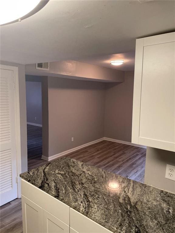 1150 Rankin St Unit D1, Stone Mountain, GA 30083 - finished basement with wood finished floors and baseboards